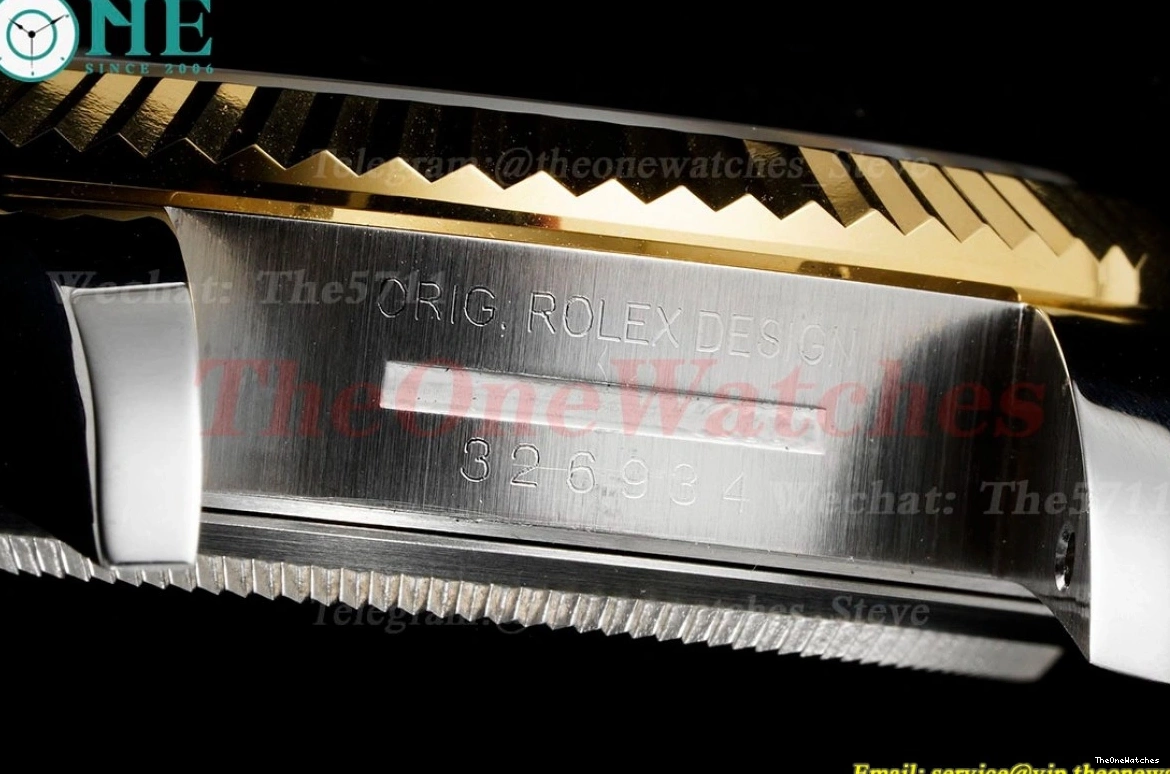 Oyster 326933 FNF YG SS Stk SkyDweller A9001 42mm White 1220